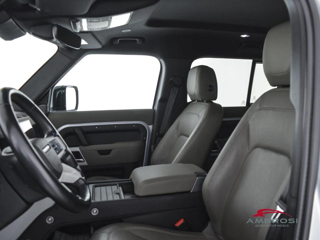 Land Rover Defender 110 3.0d i6 mhev SE awd 200cv auto