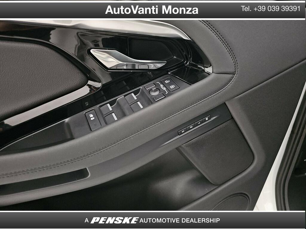 Land Rover Range Rover Evoque Evoque 2.0d i4 mhev R-Dynamic HSE awd 163cv auto