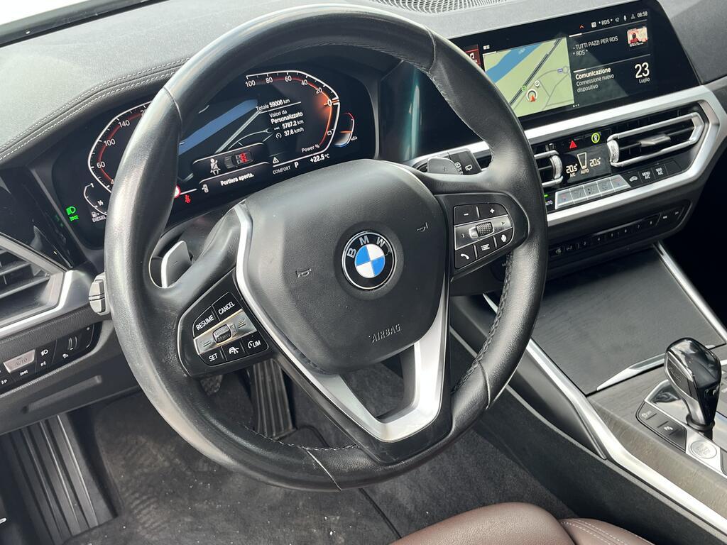 BMW Serie 3 330d Touring mhev 48V xdrive Luxury auto