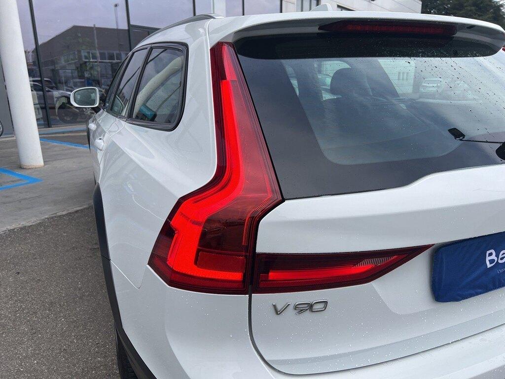 Volvo V90 Cross Country 2.0 D4 Business Plus awd geartr.my20