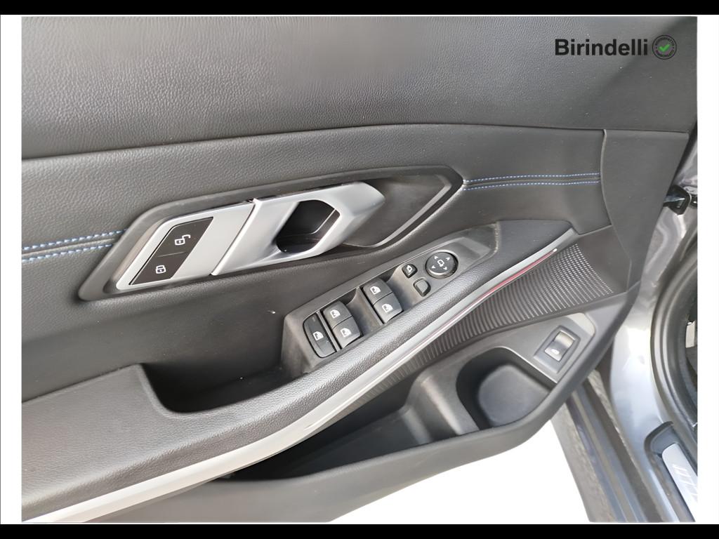 BMW Serie 3 320d Touring mhev 48V Msport auto
