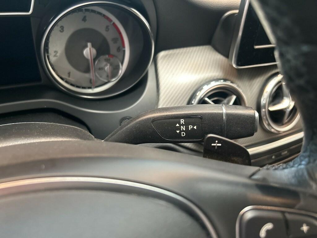 Mercedes GLA 180 d Business auto