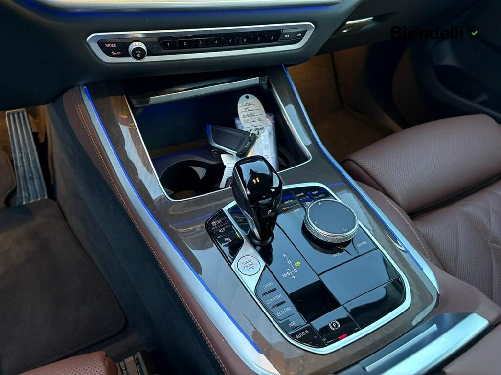 BMW X5 xdrive30d mhev 48V xLine auto
