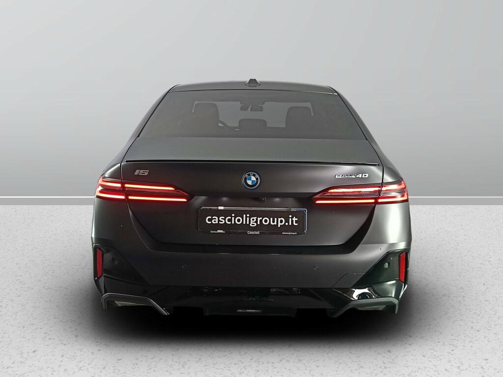 BMW i5 edrive40 Msport