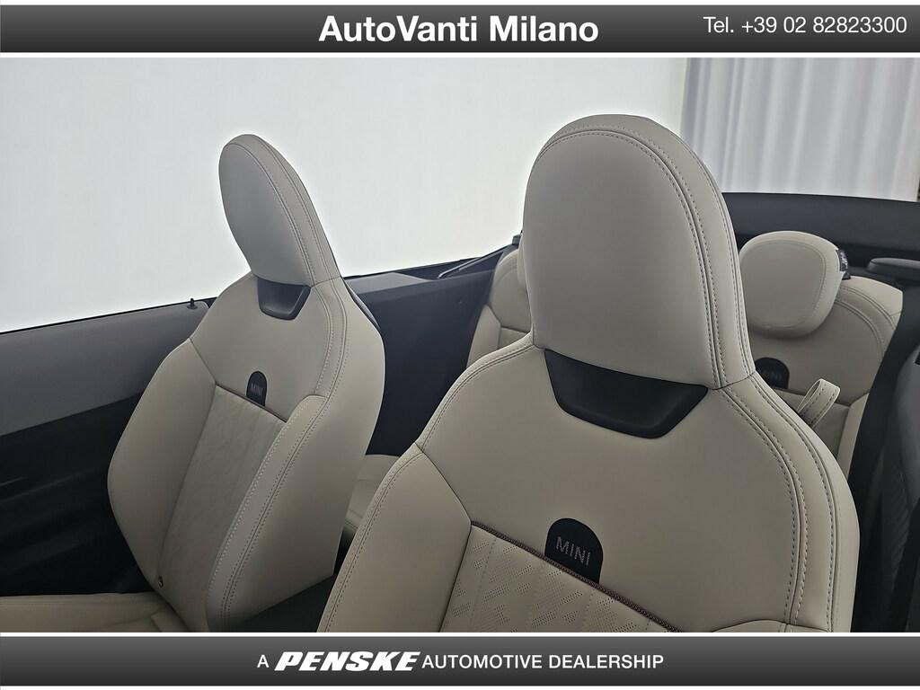 Mini Mini Cooper Cabrio 2.0 C Favoured auto