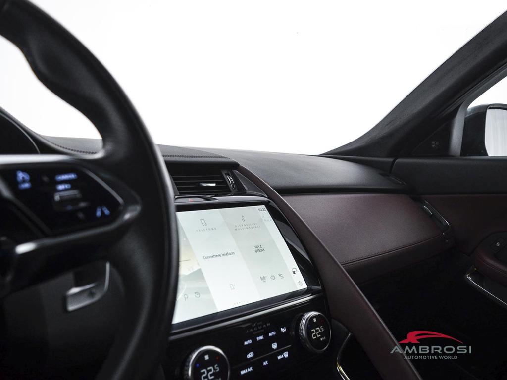 Jaguar E-Pace 2.0 D204 R-Dynamic HSE awd auto