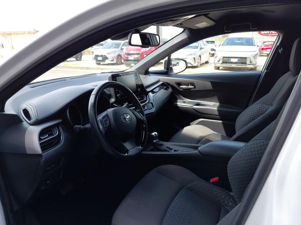 Toyota C-HR 1.8h Active e-cvt