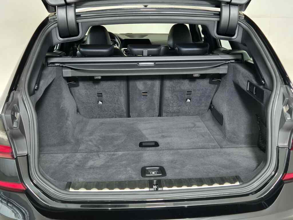 BMW Serie 3 330d Touring mhev 48V Msport auto
