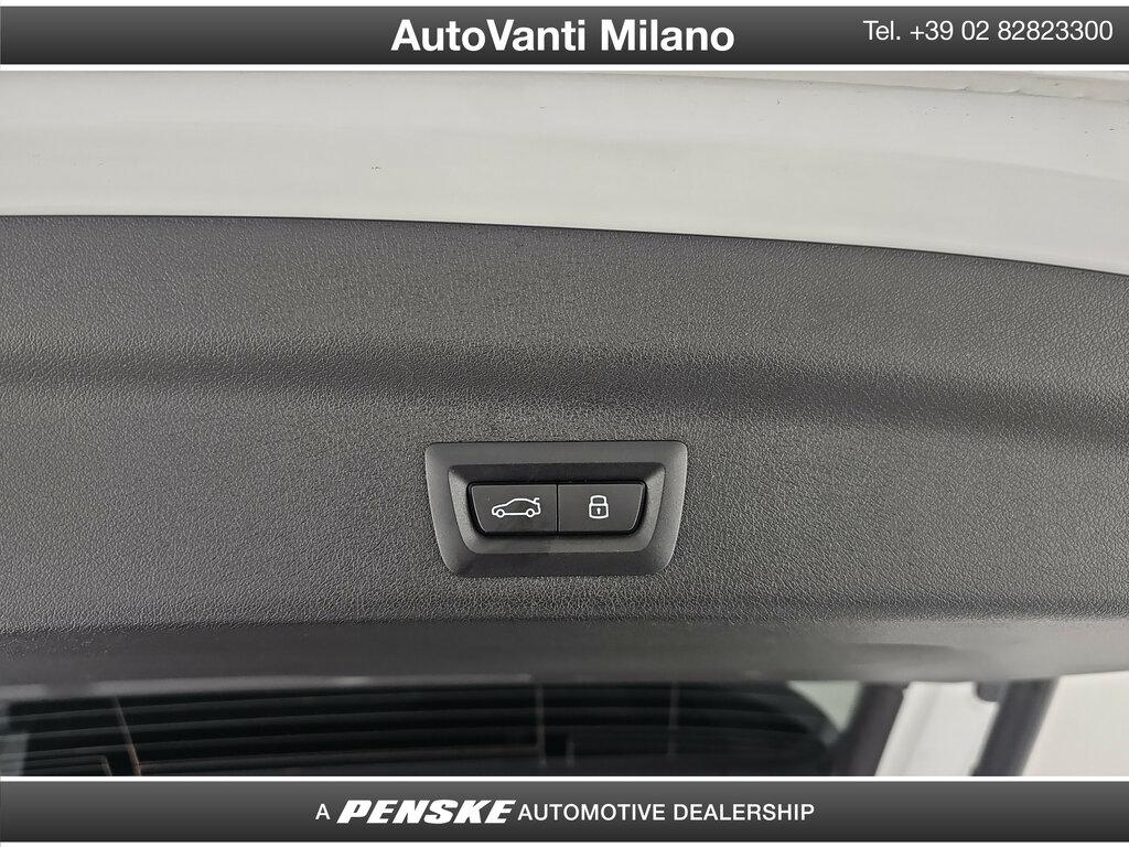 BMW iX1 edrive 20 X-Line