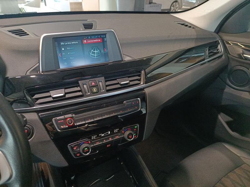 BMW X1 sdrive18i xLine 140cv auto 7m