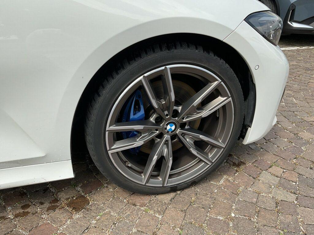 BMW Serie 3 M M340d Touring mhev 48V xdrive auto