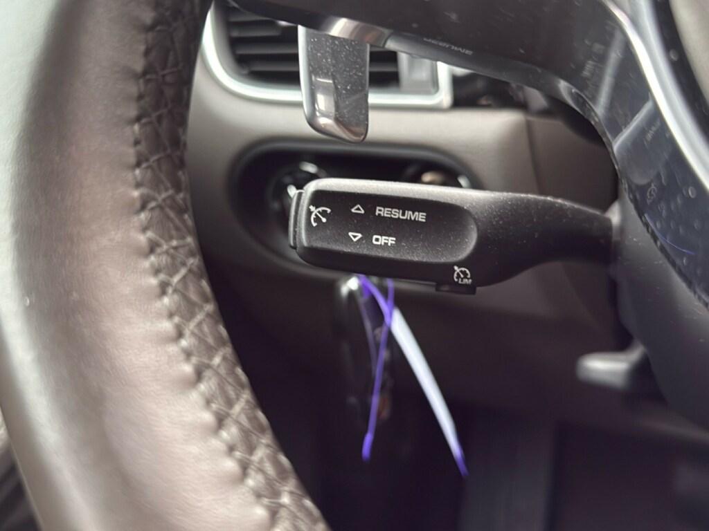 Porsche Macan 2.0 252cv pdk