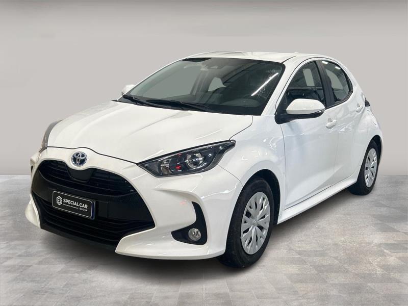 Toyota Yaris 1.5 hybrid Business