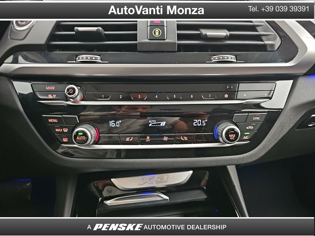 BMW X3 xdrive20d mhev 48V xLine auto