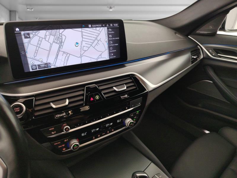 BMW Serie 5 530e Touring xdrive Msport auto