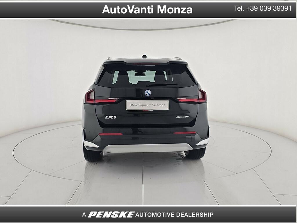 BMW iX1 edrive 20 X-Line