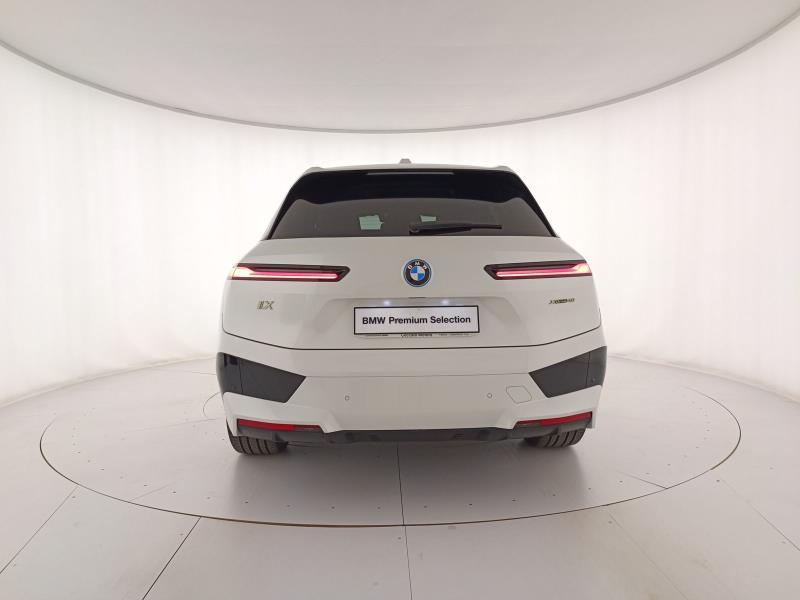 BMW iX xdrive40