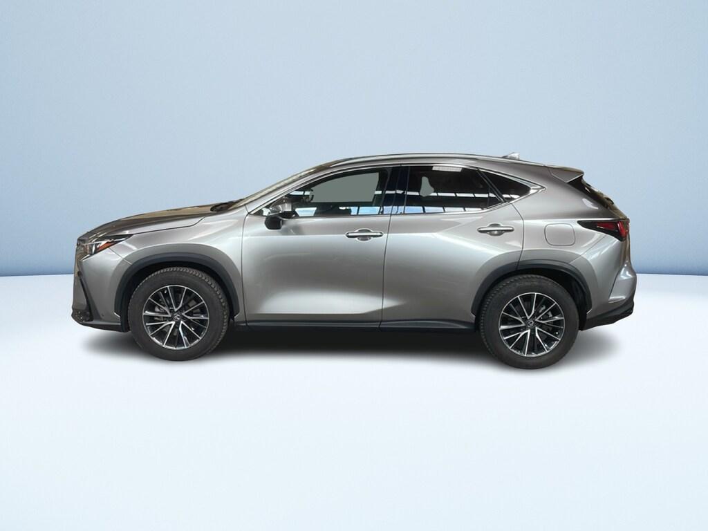 Lexus NX 2.5 hybrid Premium 4wd e-cvt