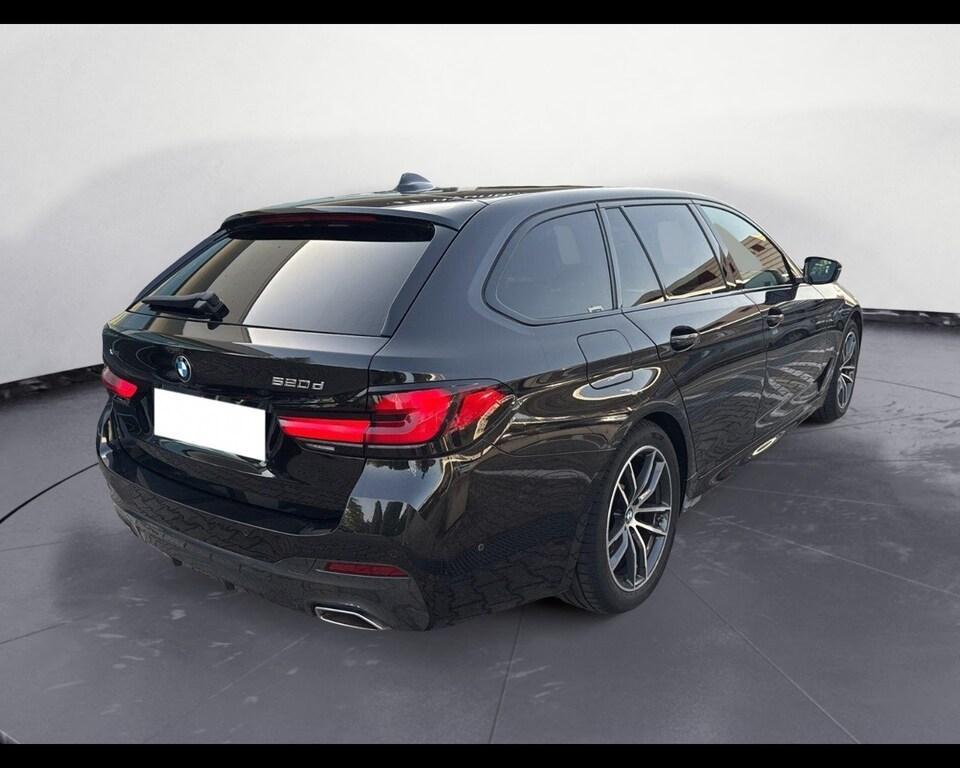 BMW Serie 5 520d Touring mhev 48V xdrive Msport auto