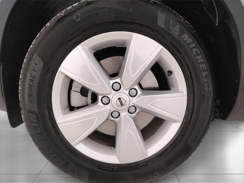 Volvo XC40 2.0 b3 Essential auto