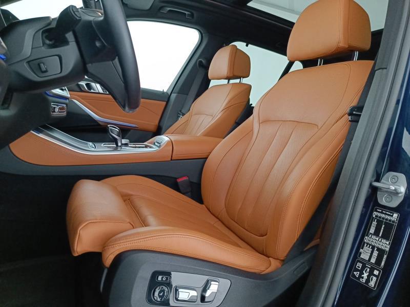 BMW X5 xdrive30d mhev 48V xLine auto