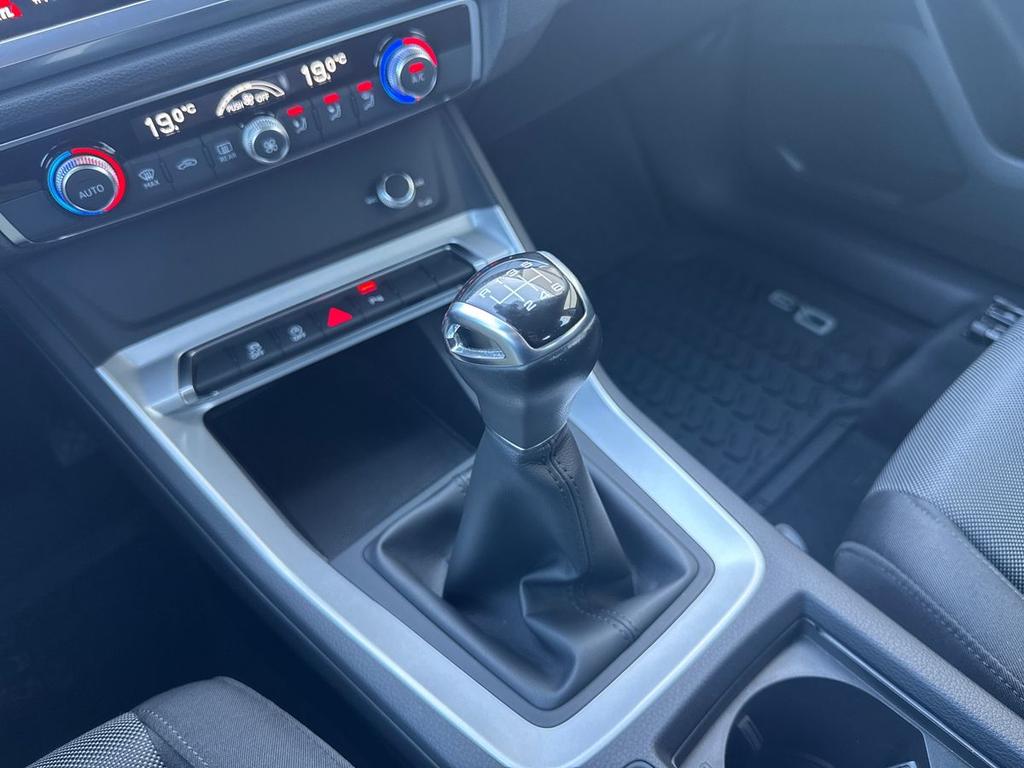 Audi Q3 35 2.0 tdi