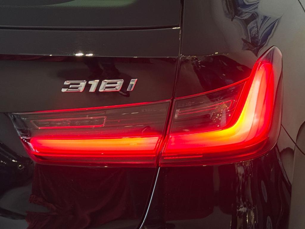 BMW Serie 3 318i Touring Business Advantage auto