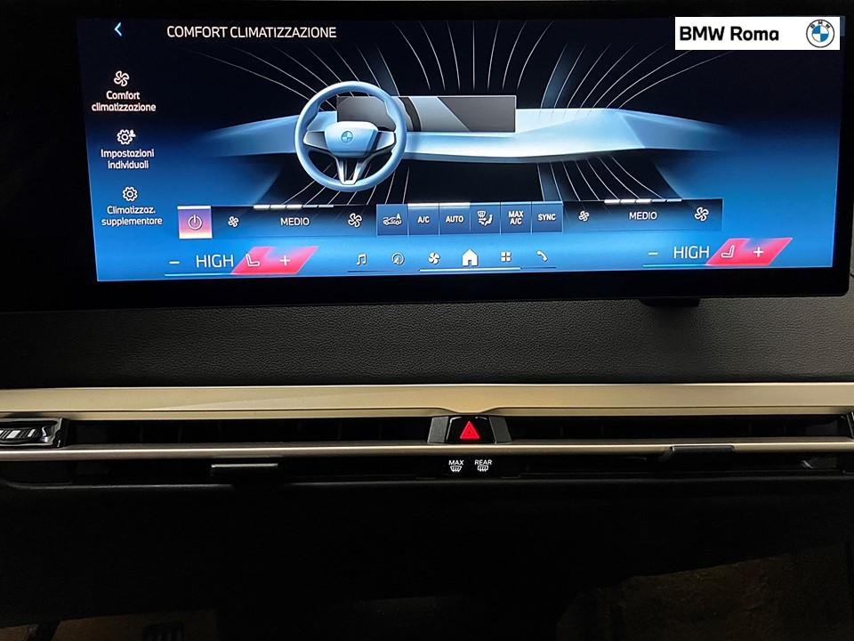 BMW iX xdrive40 pacchetto sportivo