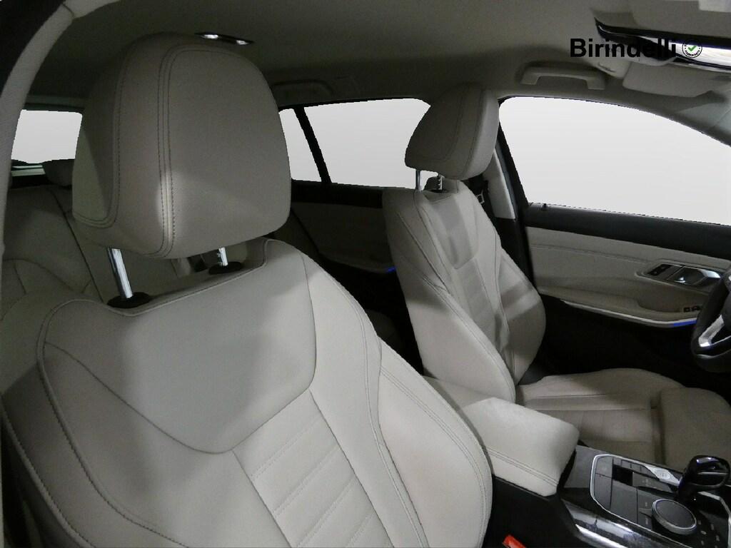 BMW Serie 3 320d Touring mhev 48V Luxury auto