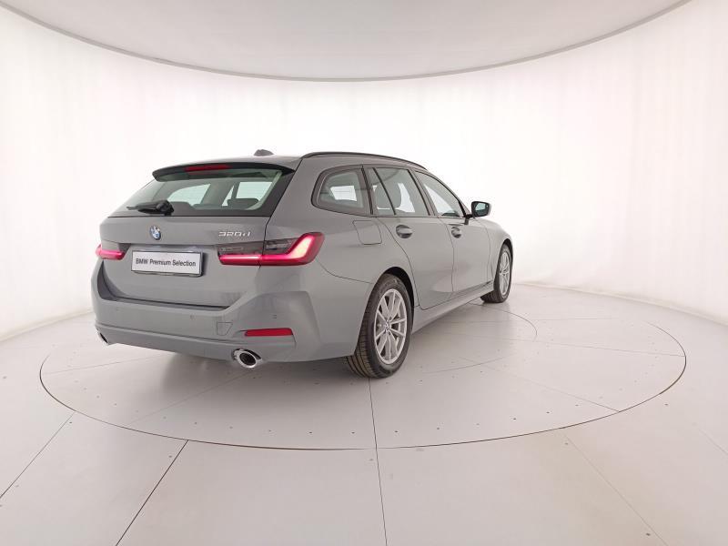 BMW Serie 3 320d Touring mhev 48V auto