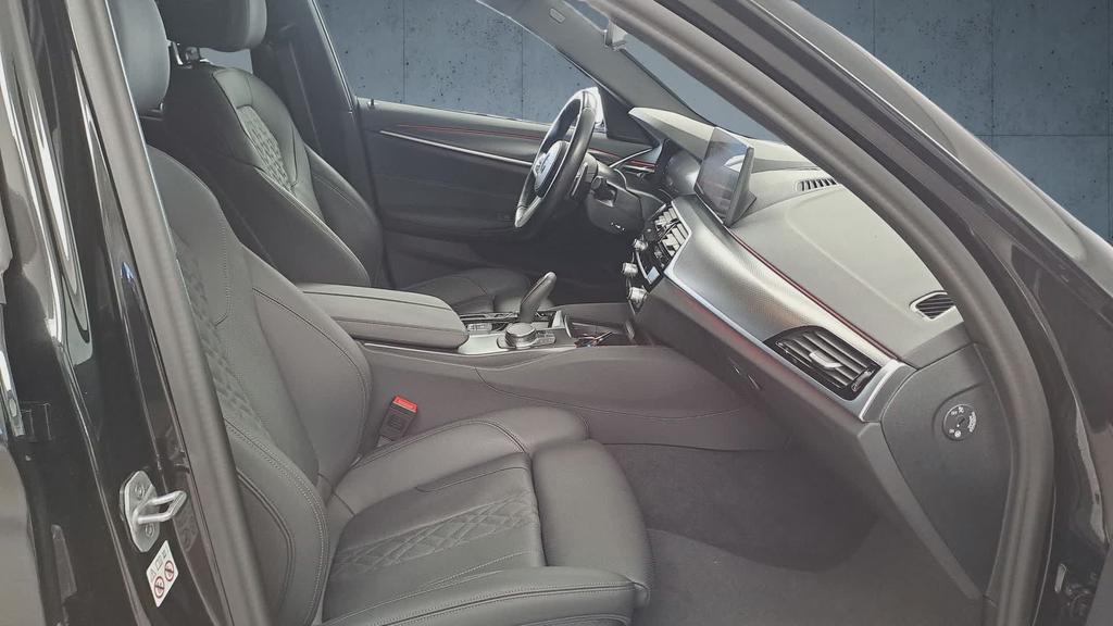 BMW Serie 5 520d Touring mhev 48V xdrive Msport auto