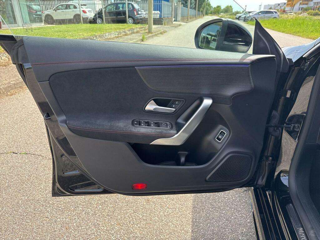 Mercedes CLA Shooting Brake 200 Premium auto