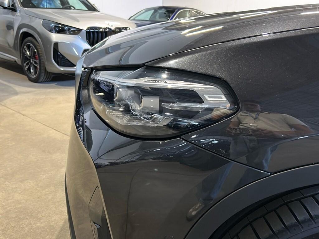 BMW X3 xdrive20d mhev 48V auto