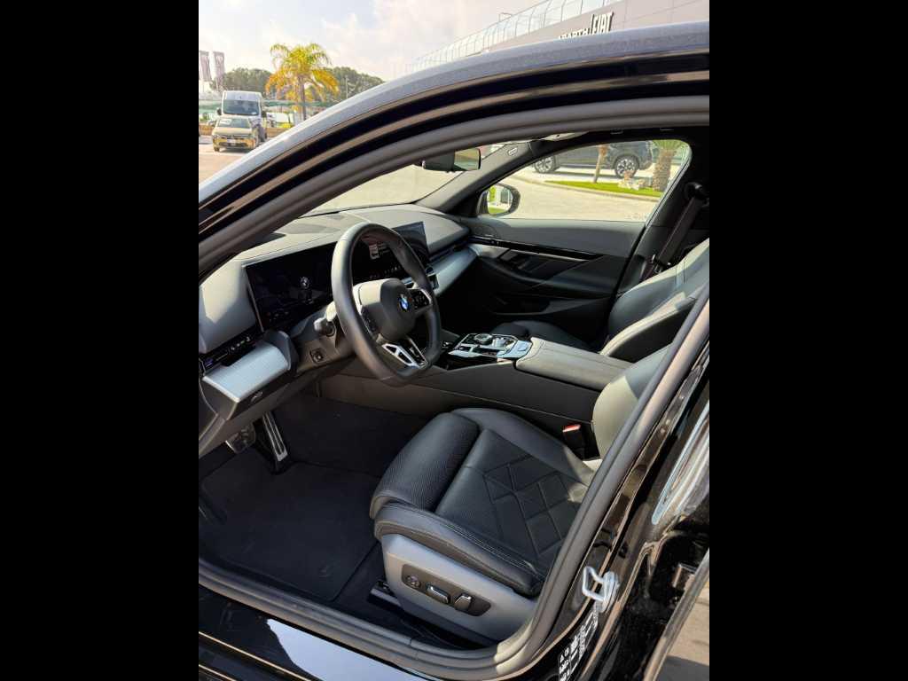 BMW Serie 5 520d 48V xdrive M Sport Pro auto