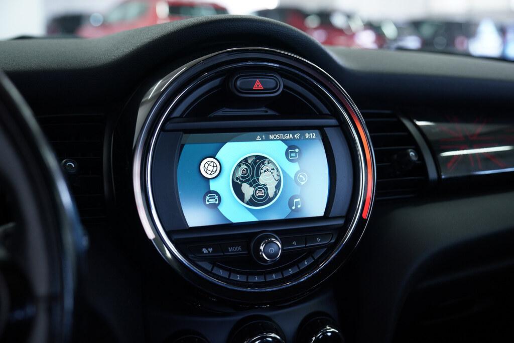 Mini Cooper D 1.5 TwinPower Turbo Cooper D DCT