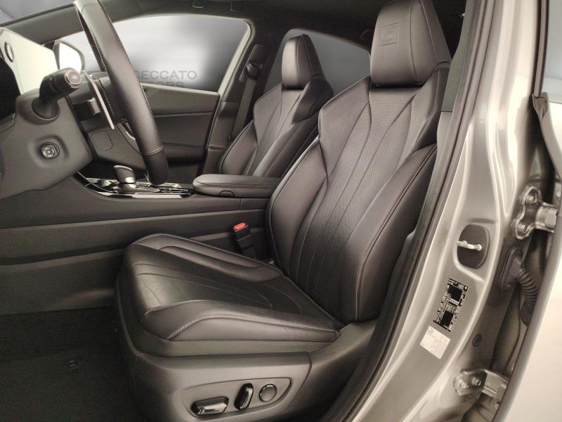 Lexus NX 2.5 hybrid F-Sport 4wd e-cvt