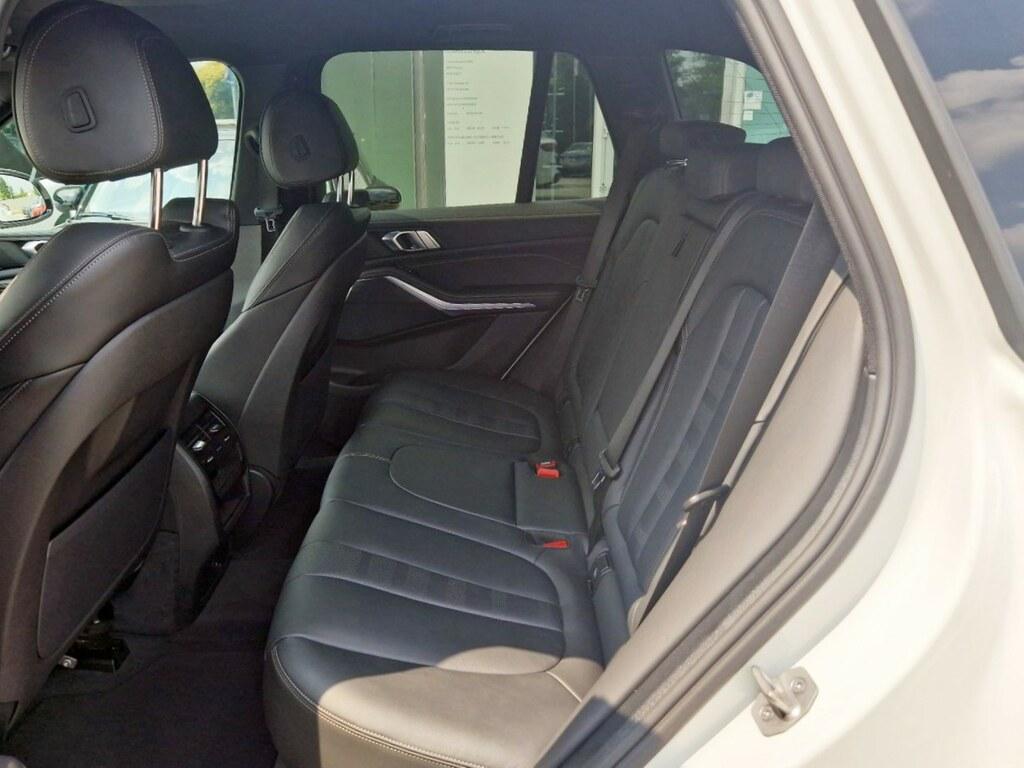 BMW X5 xdrive30d mhev 48V Msport auto