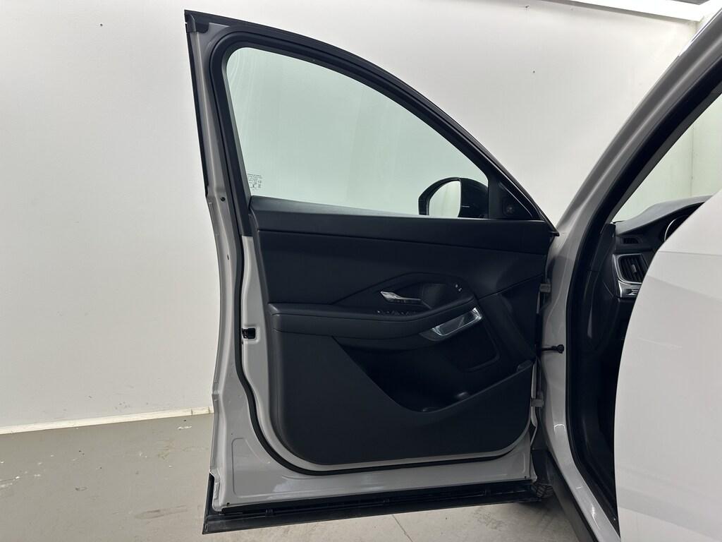 Jaguar E-Pace 2.0d i4 awd 150cv