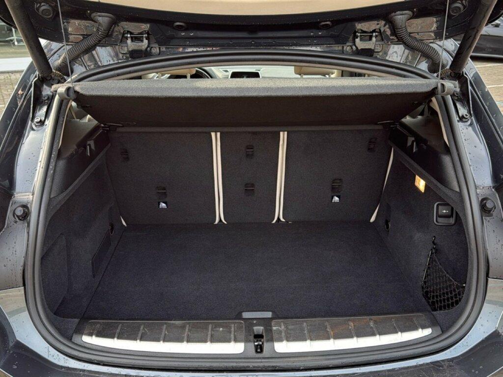 BMW X2 sdrive18d Business X auto