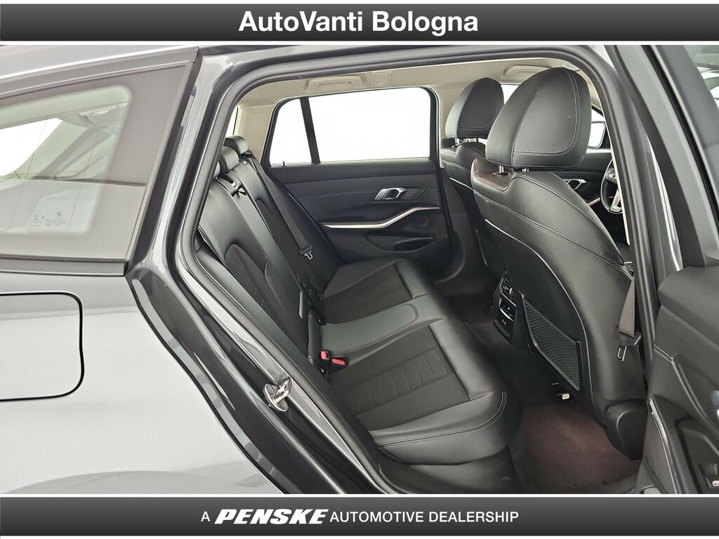 BMW Serie 3 320d Touring mhev 48V Business Advantage auto