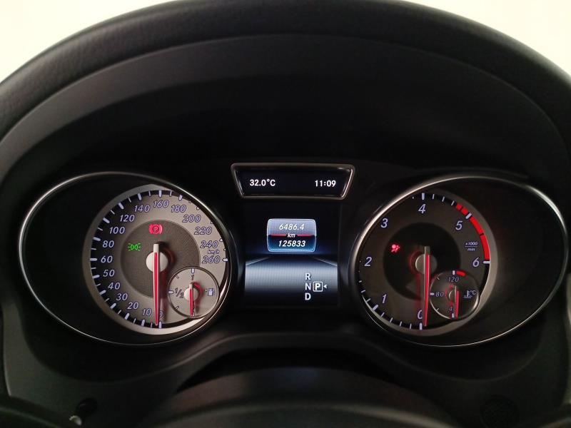 Mercedes GLA 200 d (cdi) Premium 4matic auto