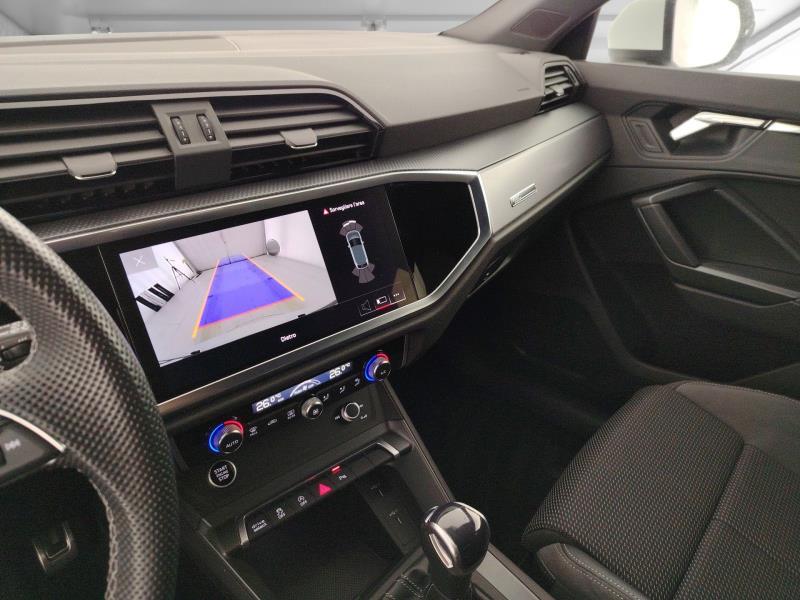 Audi Q3 Sportback 35 2.0 tdi s-tronic