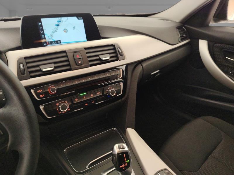 BMW Serie 3 318d Touring auto