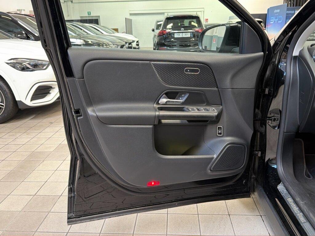 Mercedes GLA 180 d Advanced auto