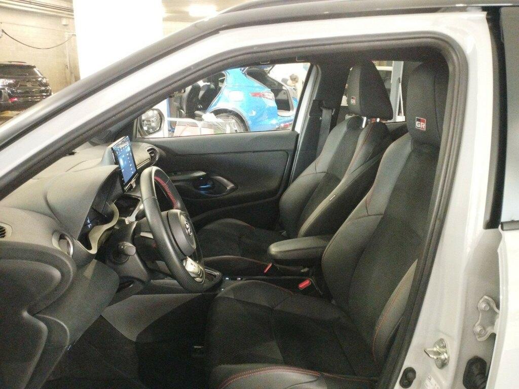 Toyota Yaris Cross 1.5h GR Sport fwd 116cv e-cvt
