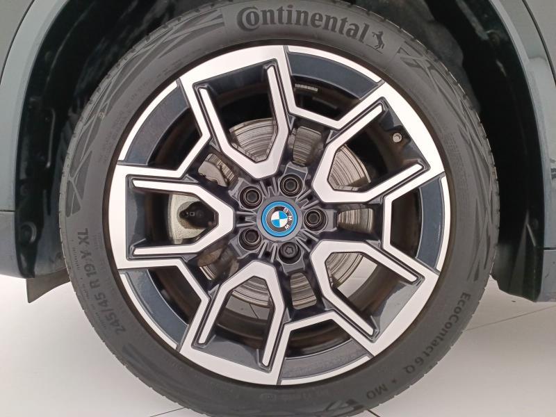 BMW iX1 30 xdrive X-Line