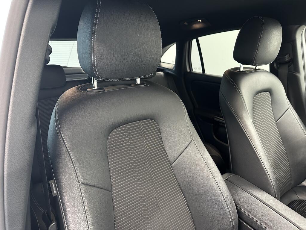 Mercedes GLA 200 d Business auto