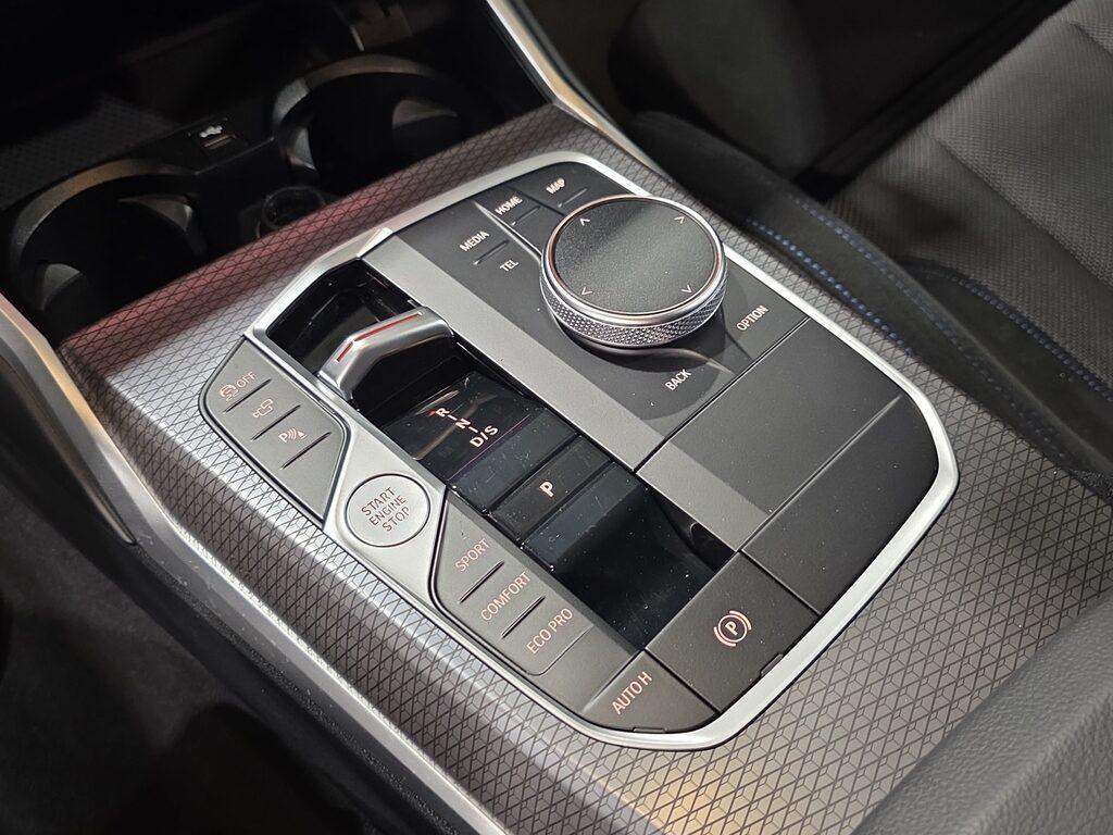 BMW Serie 3 320d Touring mhev 48V Msport xdrive auto