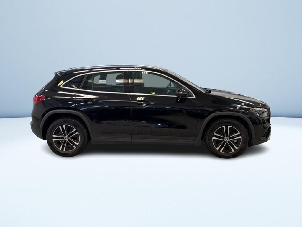Mercedes GLA 180 d Advanced auto