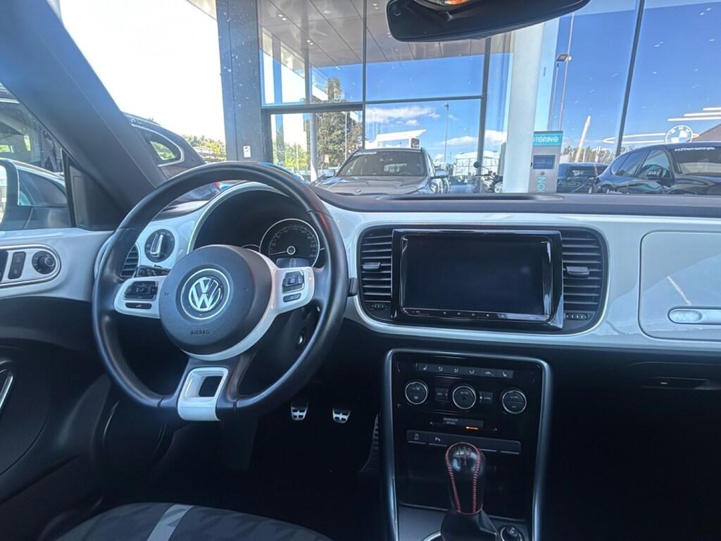 Volkswagen Maggiolino Cabrio 2.0 tdi Design 110cv